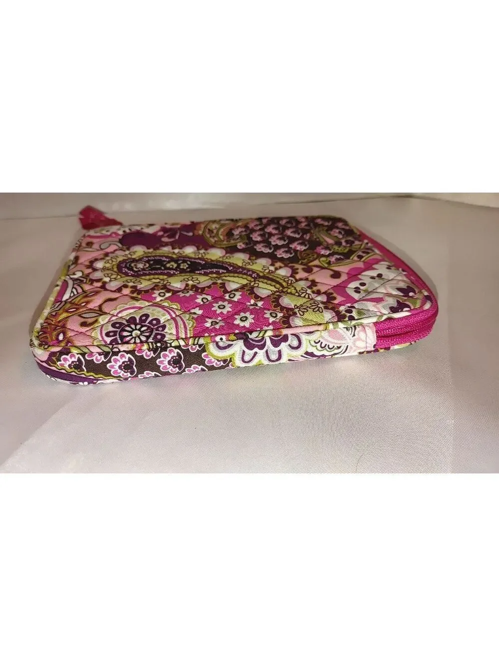 Vera Bradley Very Berry Paisley Zippered Case NWOT